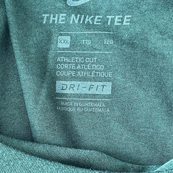 Men's Nike Baylor Bears Legend Sideline Short Sleeve T-Shirt - Picture 4 of 5